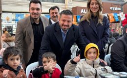 Balıkesir’de Tarihi An! 10 Bin Kişi Aynı Sofrada Toplandı, Ortaya Çıkan Görüntü Herkesi Duygulandırdı