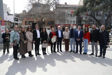 KADIN-GOZUYLE-EMEK-6-360x240 Burhaniye'de "Kadın Gözüyle Emek" Sergisi Kapılarını Açtı