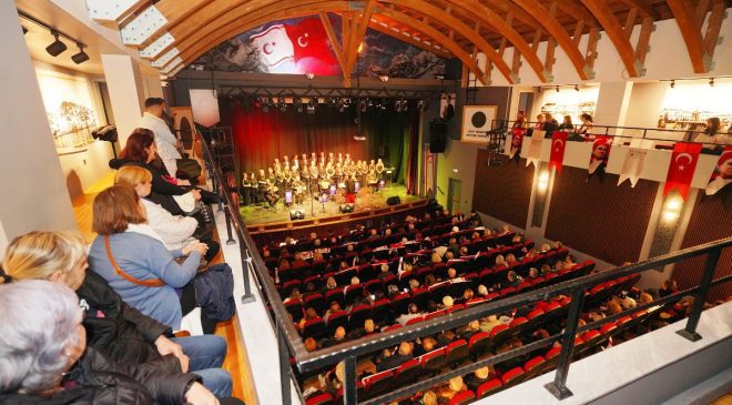 Ayvalık’ta Rauf Denktaş Kültür Merkezi Açıldı