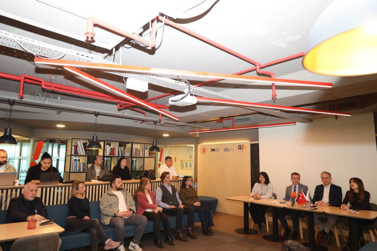 ThinkPack-Calistayi-11 ThinkPack Ambalaj Tasarım Çalıştayı Akademi ve Sektörü Buluşturdu