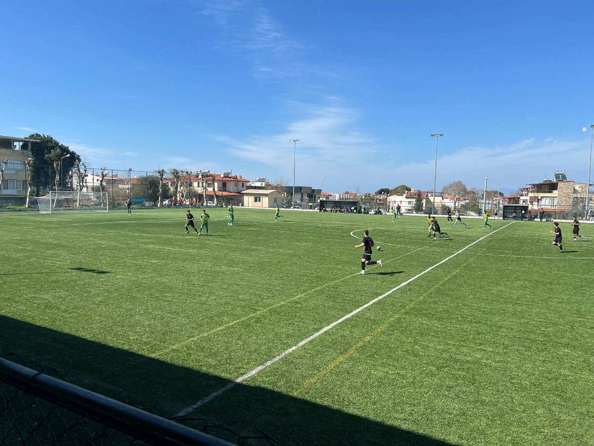 WhatsApp-Image-2026-03-08-at-16.06.45-2 Edremitspor'dan Tarihi Skor: Kuşadası Deplasmanında 13 Gol