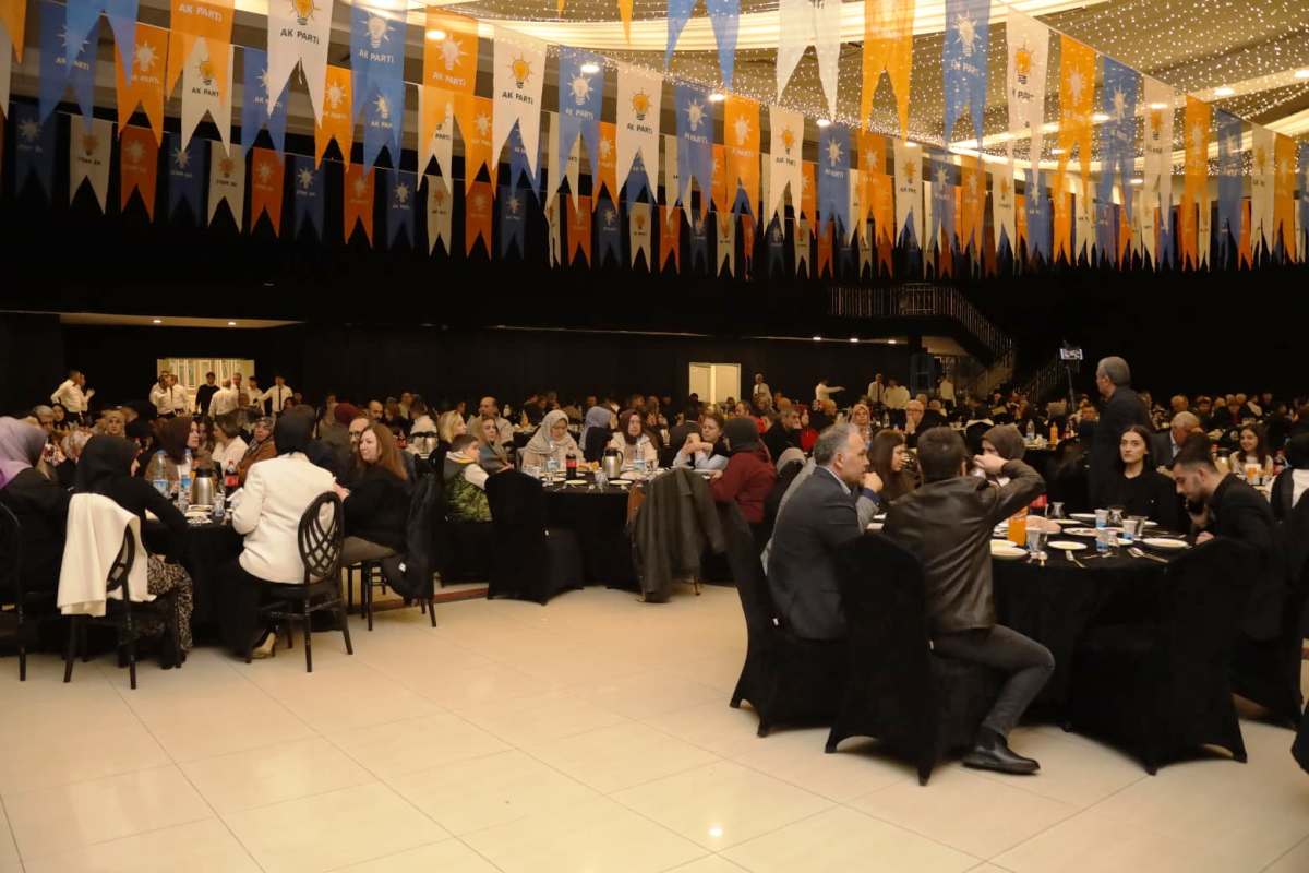 ak-parti-altieylul-vefa-iftari-2 AK Parti Altıeylül Vefa İftarı'nda Birlik Beraberlik Vurgusu