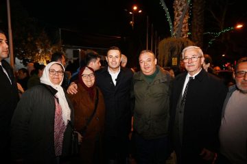 akin_erdekli_hemseriyleriyle_iftar_sofrasinda_bulustu_9-360x240 Ahmet Akın Erdek İftar Sofrasında Binlerle Buluştu