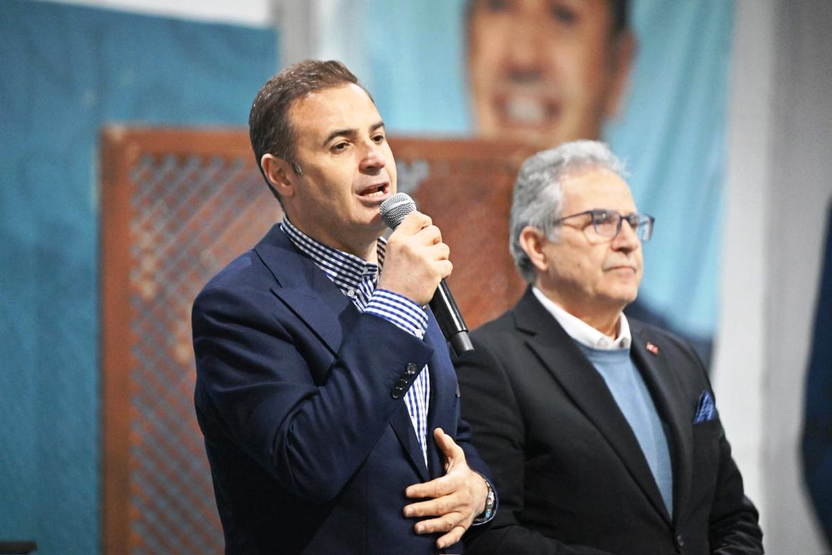 akin_ramazanin_bereketini_ilce_ilce_paylasmaya_devam_ediyor_3 Ahmet Akın Bandırma’da Binlerce Kişiyle İftar Sofrasında Buluştu