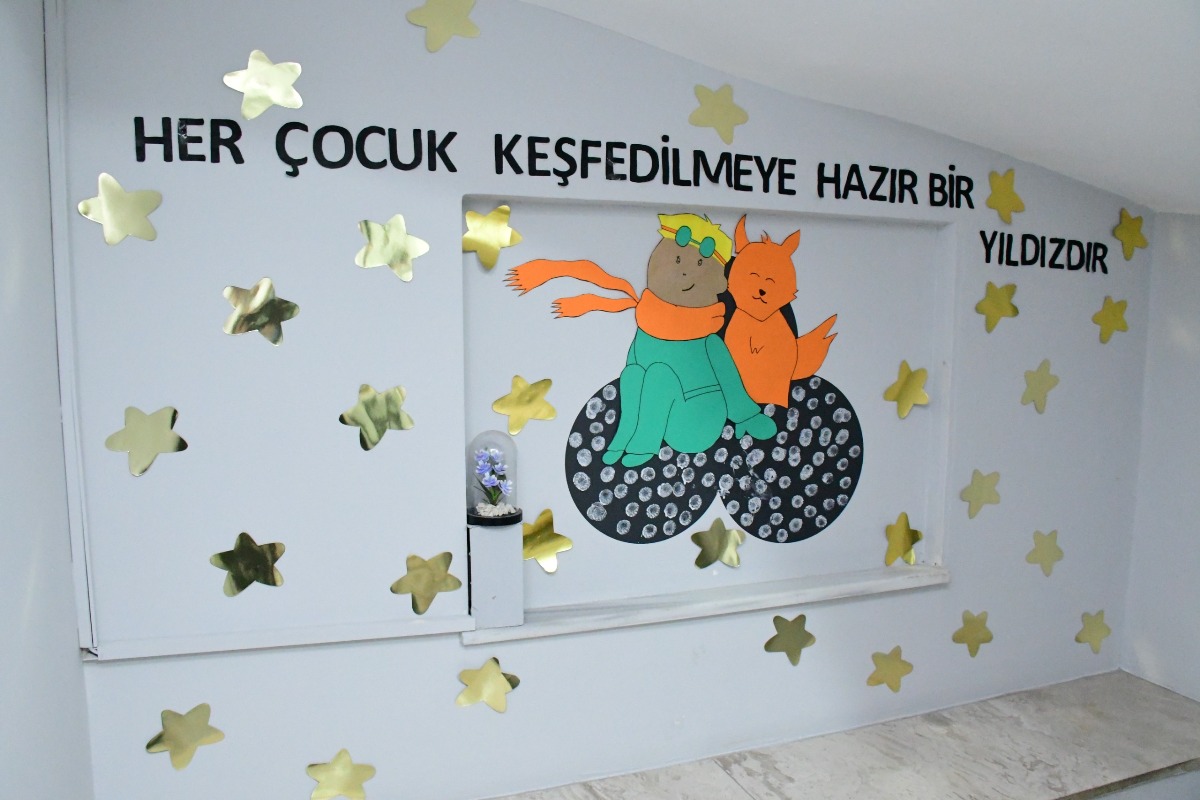 akindan_kuvayimilliye_balcocuk_gunduz_bakimevine_ziyaret_7 Ahmet Akın'dan Balçocuk Ziyareti: Yeni Merkez Müjdesi