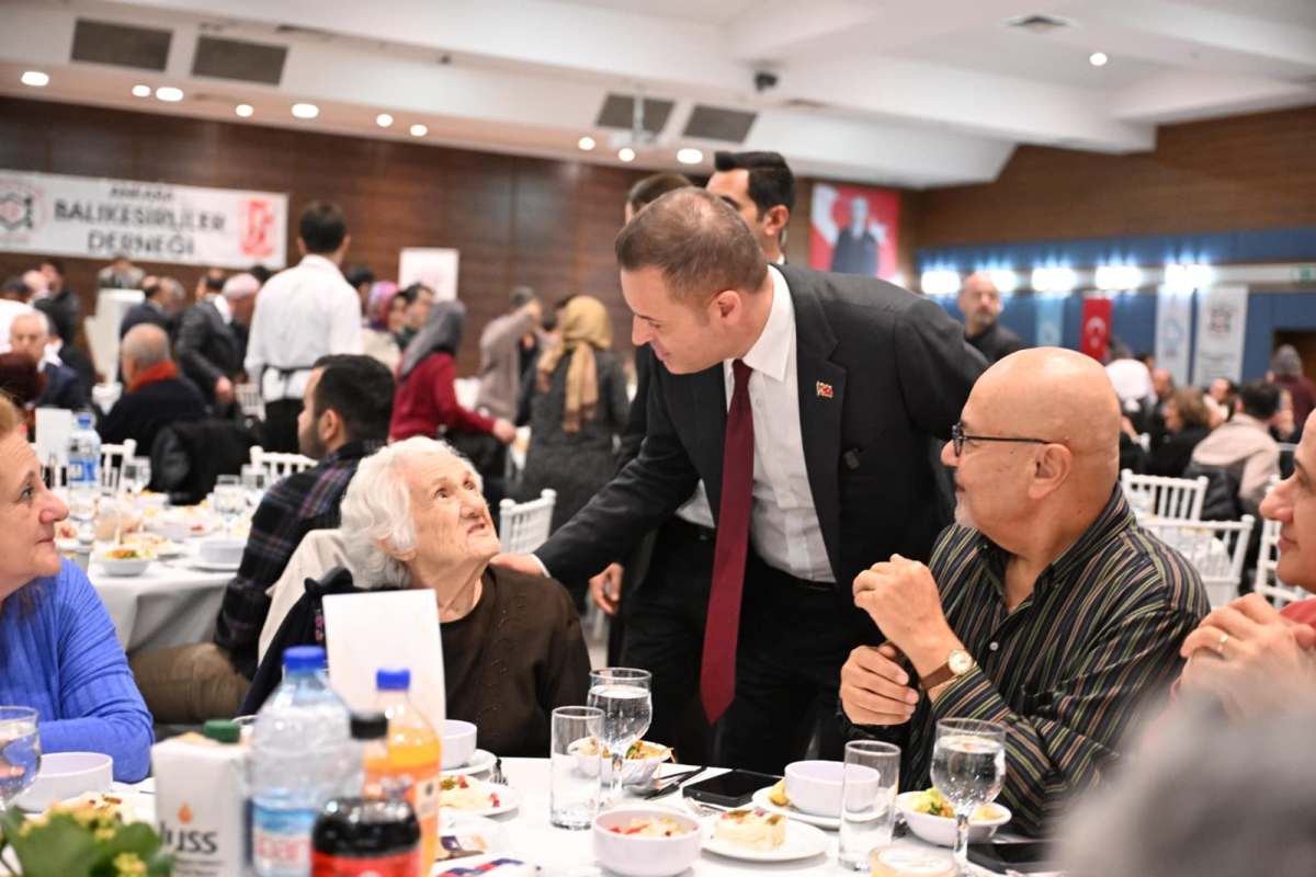 baskan_akin_ankarada_balikesirli_hemsehrileriyle_bulustu_3 Başkan Akın Ankara'da Hemşehrileriyle Buluştu: Birlik Mesajı