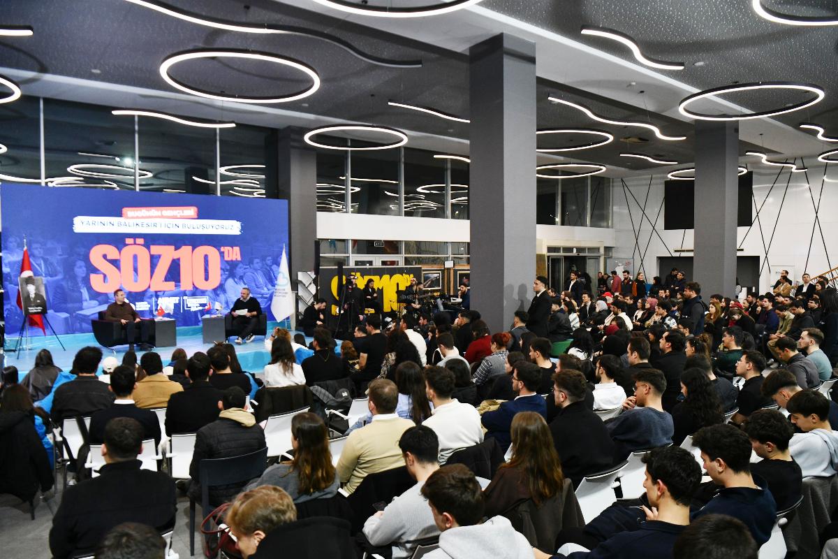 baskan_akin_genclerle_balikesirin_yarinini_konustu_10 Ahmet Akın Gençlerle Buluştu: “Balıkesir’i Birlikte Geleceğe Taşıyacağız”