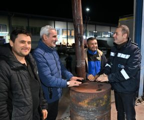 baskan_akin_sahurunu_hal_esnafiyla_birlikte_yapti_17