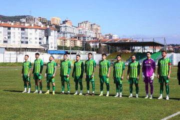 edremitspor-3-360x240 1966 Edremitspor Aydınspor’u 3 Golle Geçerek İddiasını Sürdürdü