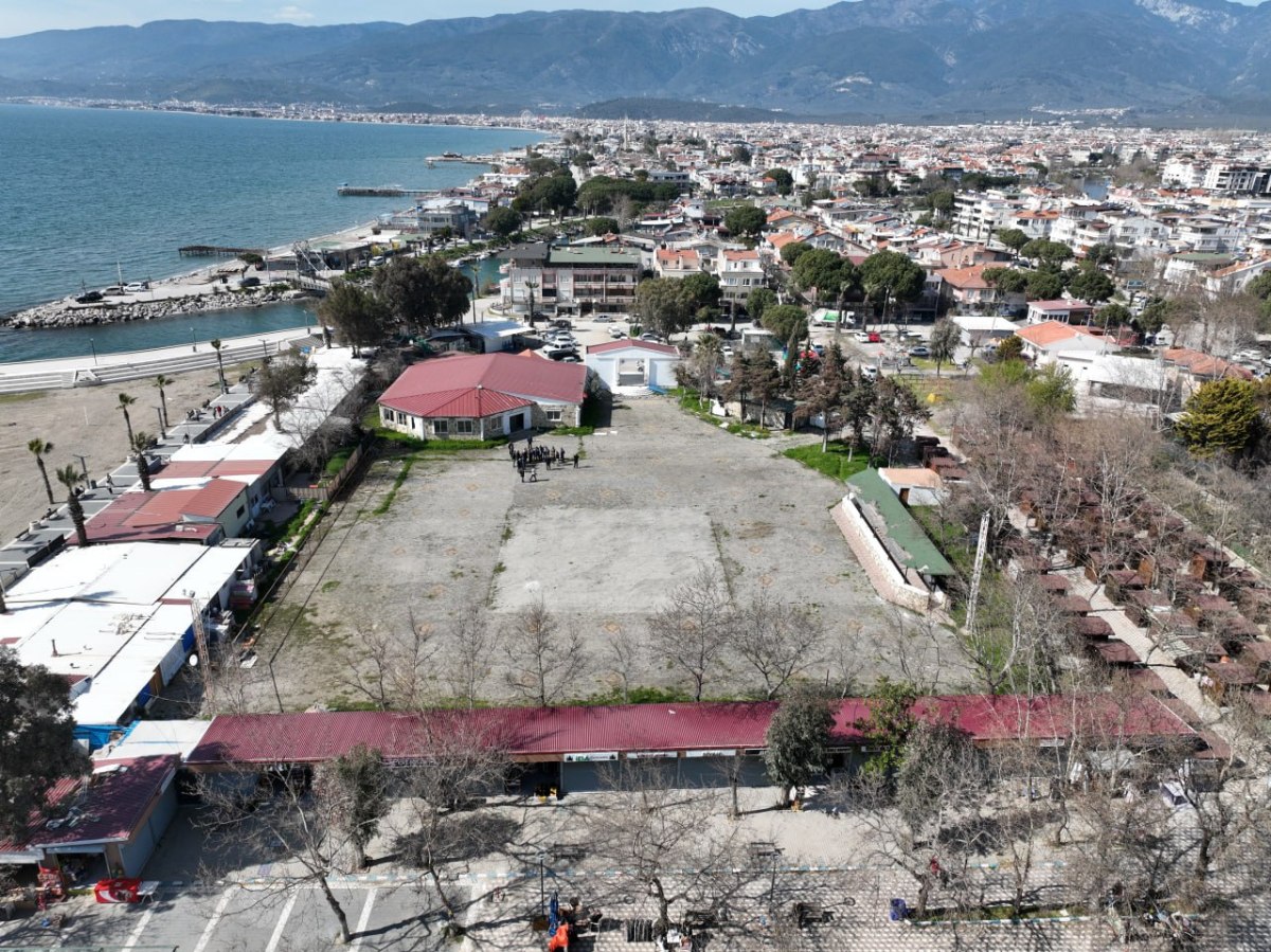 Başkan Ertaş’tan Edremit’te Dev Hamle! Narlı’dan Bostancı’ya