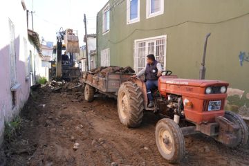 1-26-360x240 Burhaniye Belediyesi Çalışmaları Hız Kesmiyor