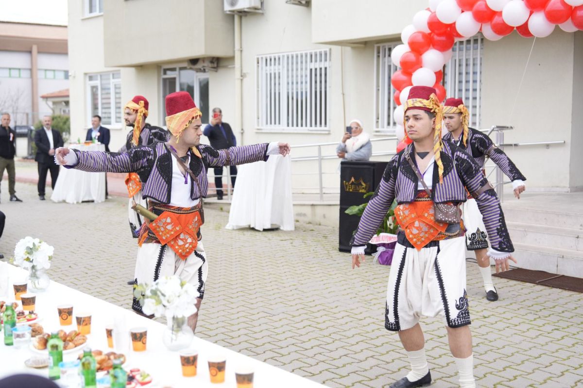 13-1 Burhaniye’de Polis Haftası: 181. yıl coşkusu