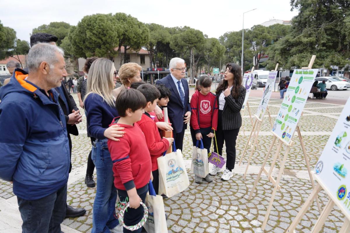 5 Sıfır Atık Günü: Burhaniye’de farkındalık etkinliği