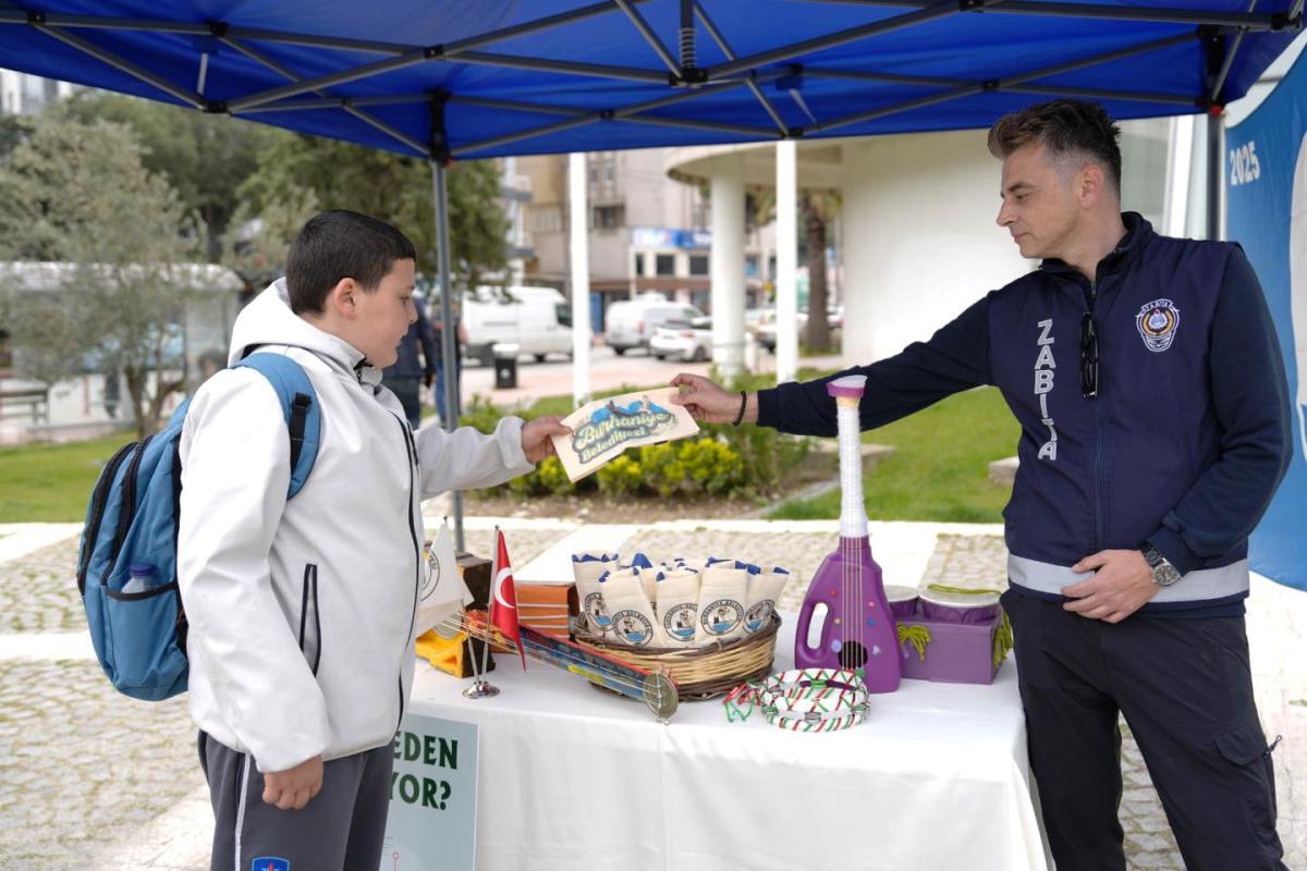 7 Sıfır Atık Günü: Burhaniye’de farkındalık etkinliği