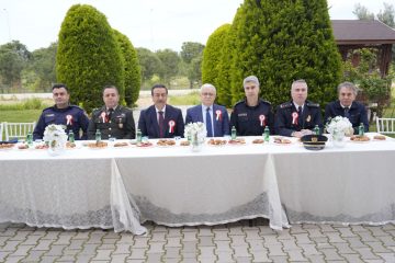 9-3-360x240 Burhaniye’de Polis Haftası: 181. yıl coşkusu