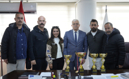 Burhaniye Belediyespor İl Birincisi Oldu