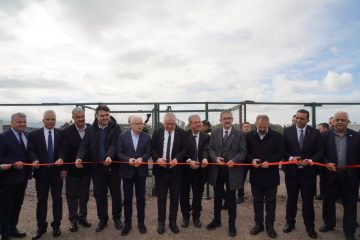 DOGAL-YASAM-ALANI-BINLERIN-KATILIMIYLA-ACILDI-7-360x240 Edremit'te 1500 Köpeklik Doğal Yaşam Alanı Açıldı!