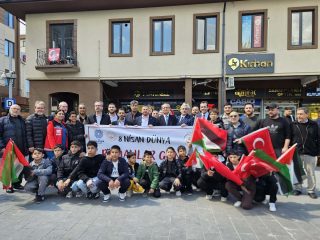 Mehmet-Aydemir-Roman-Havasiyla-Costu-4-320x240 Mehmet Aydemir Roman Havası Oynadı! Coşku Zirvede