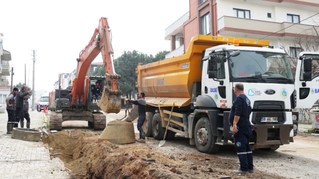 ahmet_akindan_toygarin_altyapisina_detayli_dokunus__3-635x357 Toygar altyapı yenileme ile su kesintisi bitti