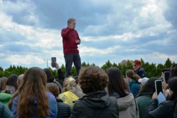 balikesir_buyuksehir_belediyesi_kursiyerlerini_donanimli_bir_egitimden_geciriyor_6_medium-360x240 Tıbbi Aromatik Bitkiler Kursu 80 Kişiyle Tamamlandı