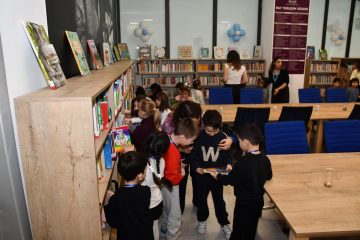 buyuksehirin_kutuphane_haftasi_etkinliklerine_yogun_ilgi_2-360x240 Kütüphane Haftası etkinliklerine Balıkesir’de yoğun ilgi