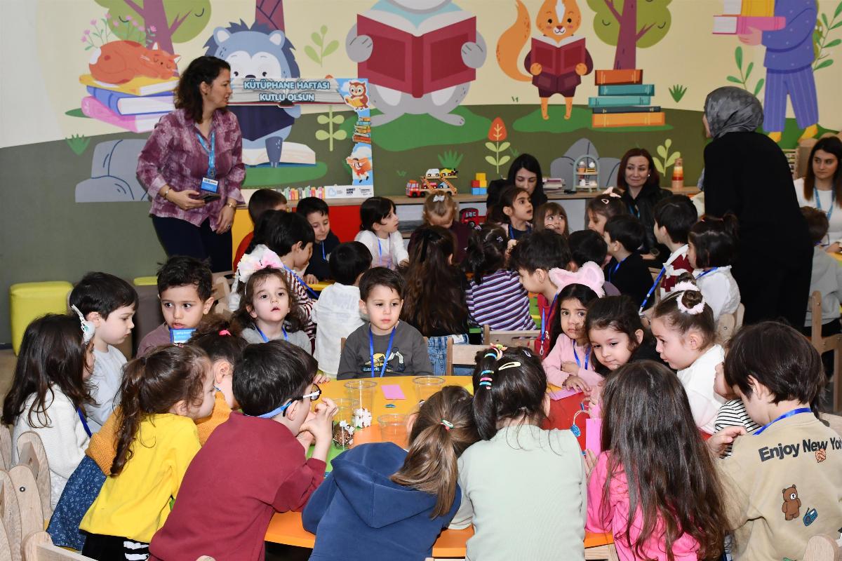 buyuksehirin_kutuphane_haftasi_etkinliklerine_yogun_ilgi_3 Kütüphane Haftası etkinliklerine Balıkesir’de yoğun ilgi