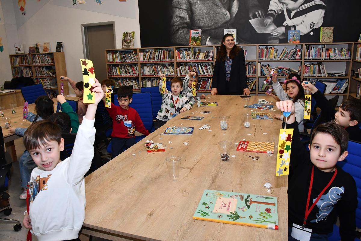 buyuksehirin_kutuphane_haftasi_etkinliklerine_yogun_ilgi_7 Kütüphane Haftası etkinliklerine Balıkesir’de yoğun ilgi