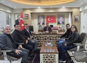 Balıkesir AK Parti’ye 3 Kritik Katılım: Rozetleri Aydemir Taktı