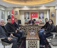 Balıkesir AK Parti’ye 3 Kritik Katılım: Rozetleri Aydemir Taktı