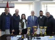 Burhaniye Belediyespor İl Birincisi Oldu